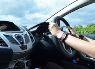 RAR: Ce se întâmplă cu mașinile cu volanul pe partea dreaptă