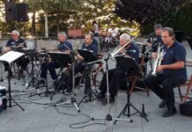 Fanfara Lyra Band dă startul concertelor în aer liber