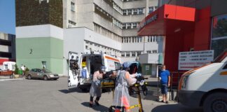 DOI MEDICI DE LA SPITALUL JUDEȚEAN SLATINA REFUZĂ PENSIONAREA