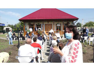 Casa memorială „Adrian Păunescu” din satul Copăceni a fost inaugurată