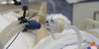 ÎNCĂ UN OLTEAN, RĂPUS DE COVID-19. LA CÂT A AJUNS RATA DE INFECTARE, LA NIVELUL JUDEŢULUI