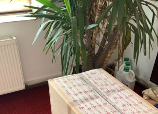 Au sosit tabletele pentru elevii din Bălteni