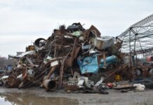 Statul a vândut fierul vechi din curtea lui Gheorghe Dincă