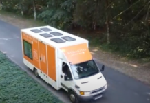 „Cartea pe roţi”, prima librărie mobilă ajunge la Caracal