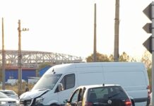 Mașina unor miri, implicată într-un accident rutier