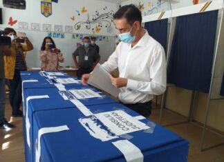 Emil Moț câștigă detașat în mai multe secții de vot din Slatina