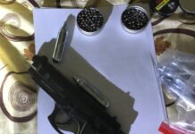 Percheziții, la Vitomirești. Ce au descoperit polițiștii olteni