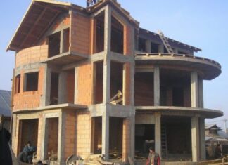 OLT: Se construieşte din ce în ce mai mult la ţară