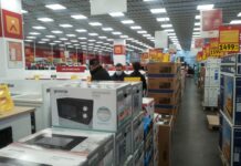 OLTENII NU S-AU PREA ÎNGHESUIT ÎN MAGAZINE, DE BLACK FRIDAY