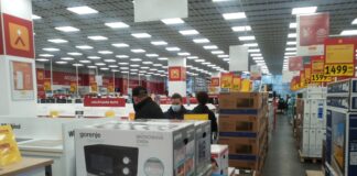 OLTENII NU S-AU PREA ÎNGHESUIT ÎN MAGAZINE, DE BLACK FRIDAY