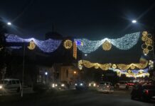 Iluminatul festiv în Slatina a fost pus în funcţiune