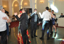 UN ARTIST DIN OLT A CÂȘTIGAT ÎNTR-UN AN PESTE 11 MILIARDE ROL DIN MUZICĂ