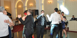 UN ARTIST DIN OLT A CÂȘTIGAT ÎNTR-UN AN PESTE 11 MILIARDE ROL DIN MUZICĂ