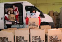 Voluntarii Crucii Roșii Olt, spiridușii lui Moș Crăciun