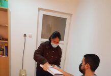 Elevii din Ianca au intrat în posesia tabletelor