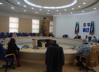 PROIECTE IMPORTANTE PENTRU OLTENI, VOTATE ÎN ŞEDINŢĂ EXTRAORDINARĂ. MESAJ LA FINAL DE AN DIN PARTEA PREȘEDINTELUI CJ OLT