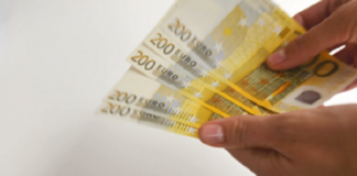 400 DE EURO PENTRU A OBȚINE PERMIS DE CONDUCERE