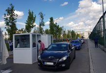 Slatina: Centrul de vaccinare de tip drive-through a fost inaugurat