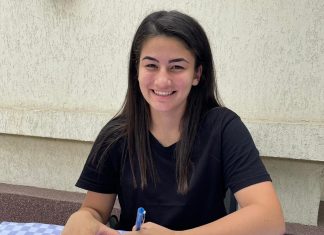 Handbal: Extrema dreaptă, Andreea Coman vine la CSM Slatina