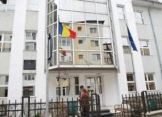 Persoanele care nu fac dovada calităţii de asigurat au obligaţia să se înscrie pe lista unui medic de familie