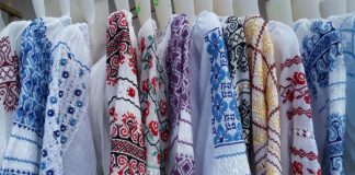 Festivalul „Sărbătoarea iilor” de la Cezieni, dat peste cap. Primar: „La mall când intră lumea nu cred că este întrebată dacă are vaccin sau nu ?”