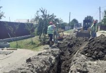 SCORNICEȘTI: SE LUCREAZĂ LA EXTINDEREA REȚELELOR DE APĂ ȘI CANALIZARE