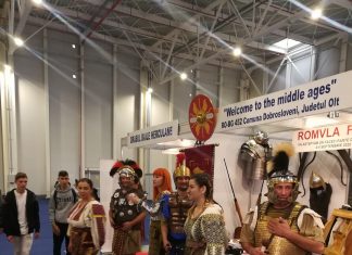 Parada costumelor antice și lupte cu gladiatori, la Festivalul de reconstituire antică, de la Dobrosloveni