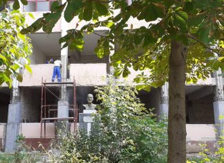 Multe școli din Olt sunt încă în șantier