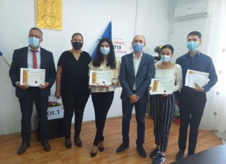 FOTO. Cei șapte elevi de 10 din Olt au fost premiați, la ISJ Olt