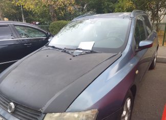 Peste 100 de locuri de parcare s-au eliberat, în Slatina. Mașinile abandonate sunt ridicate