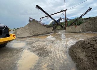 Doar o floare, Marconf SA, în lupta balastierelor!?