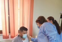 Răzvan Rada: ”Am ales să fac doza a treia a vaccinului împotriva COVID-19 acasă, la Perieți, la Căminul Cultural”