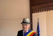 Interviu cu primarul din Olt care a organizat o paradă inedită în comuna sa