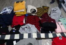 Percheziții, la Corabia într-un dosar de contrabandă
