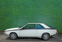 O nouă mașină a familiei Ceaușescu, în licitație la București