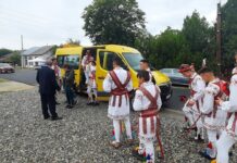 Cete de călușari, pe ulițele satelor