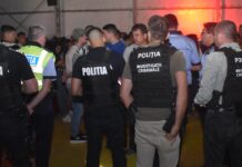 FOTO. Amenzi, după o razie în cluburile și sălile de jocuri de noroc din Corabia