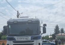 TRAGEDIE. O fetiță de 3 ani a decedat, după ce a fost lovită de un autocamion, la Oboga