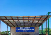 Sărbătoare, în comuna Spineni