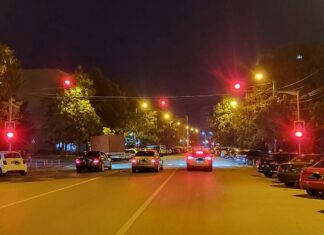 Semafoare cu buton pe străzile Arcului și Libertății