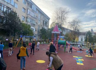 Un nou loc de joacă pentru copiii din Caracal