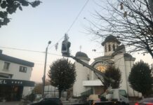 Slatina: A început montarea ornamentelor pentru sărbătorile de iarnă