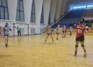 Cupa României: CSM BACĂU – CSM SLATINA 24-42 (11-22)