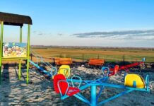 Găneasa: Loc de joaca pentru copiii din satul Oltișoru