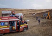 O femeie din Drăghiceni a murit sub un mal de pământ