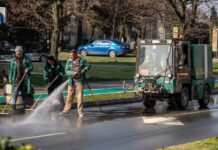 La Slatina a început ”Curăţenia de primăvară”