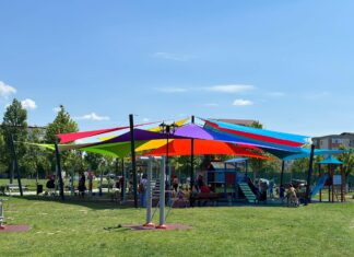 Locul de joacă din parcul Tineretului a prins viață