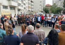 Moț și Oprescu, din nou printre cetățeni