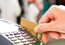 Plățile cu cardul devin obligatorii. Măsura intră în vigoare începând de astăzi