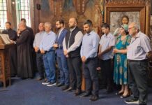 Deputatul Adrian Chesnoiu și primarul Ion Doldurea, momente emoționante la Catedrala “Adormirii Maicii Domnului”din Caracal. Au primit Ordinul”Sfântul Constantin Brâncoveanu”